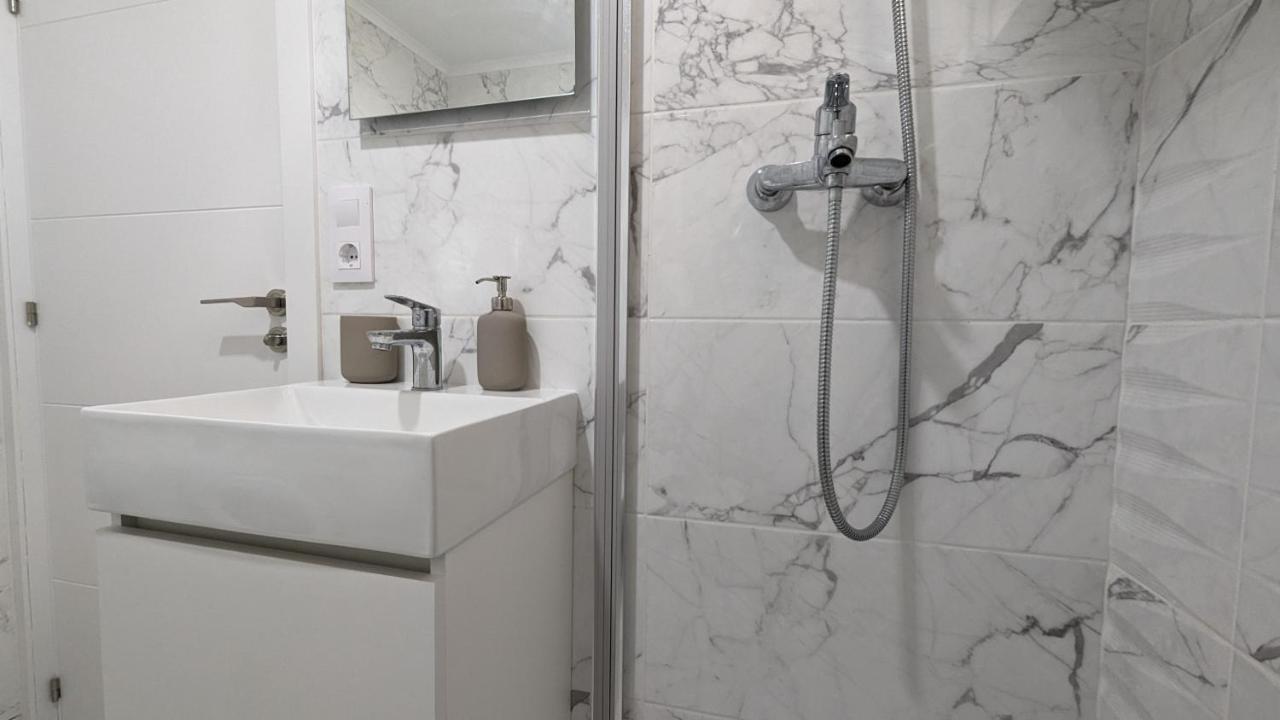 Acuarium Levante Beach Apartment Μπένιντορμ Εξωτερικό φωτογραφία