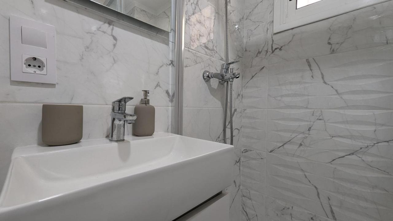 Acuarium Levante Beach Apartment Μπένιντορμ Εξωτερικό φωτογραφία